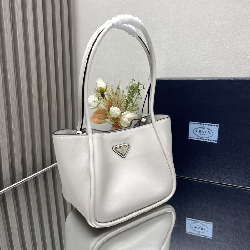 Pra*a bucket bags